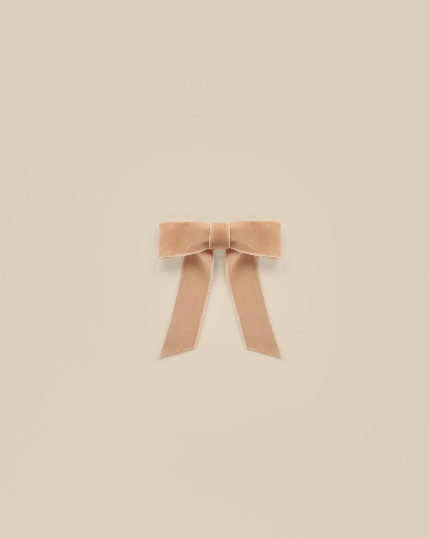 Velvet Bow || Antique