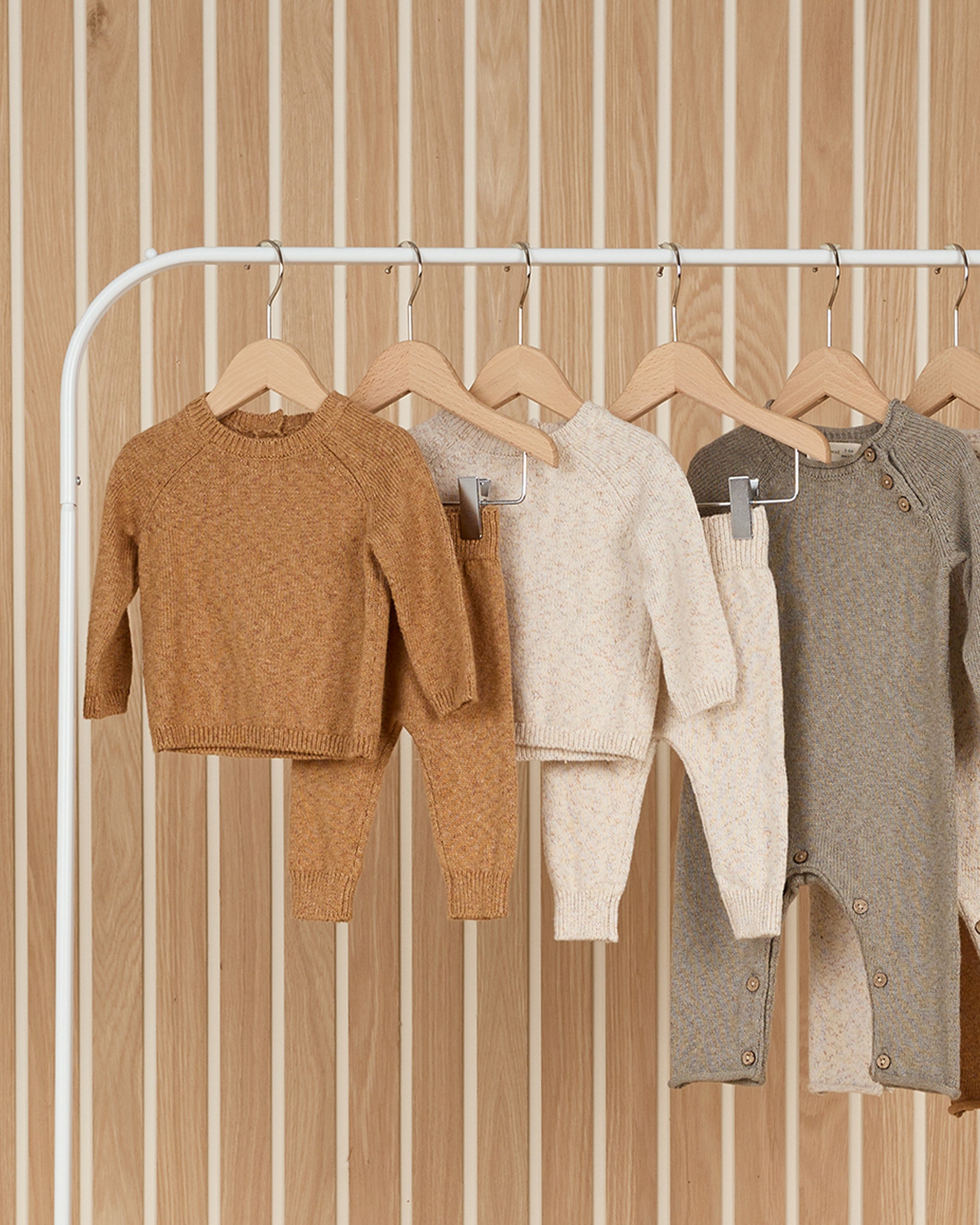 Knit Sweater || Speckled Golden