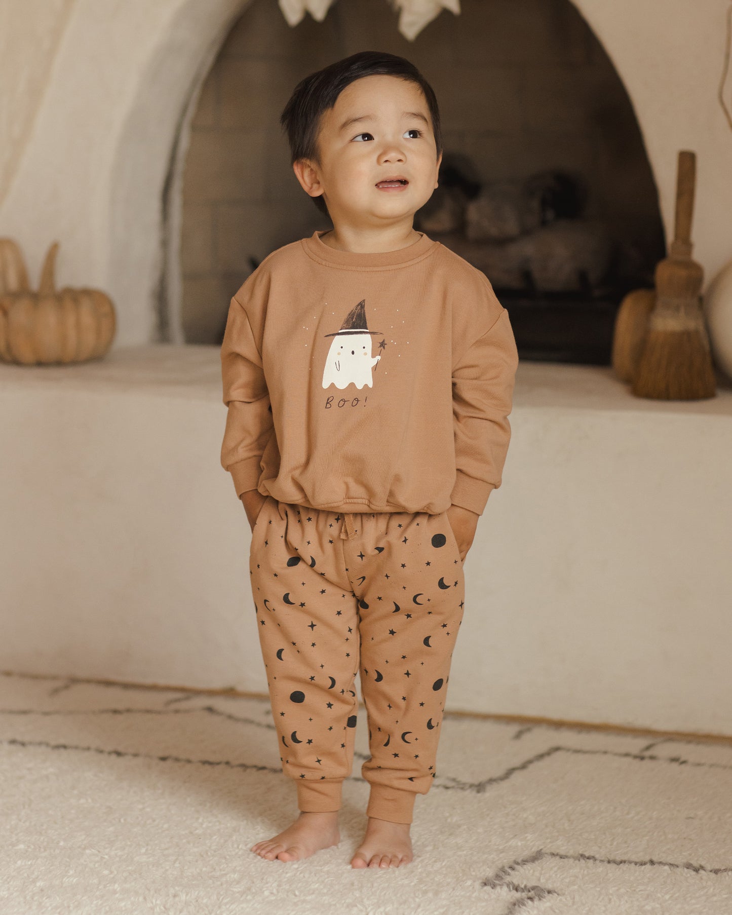 Relaxed Fleece Sweatshirt || Boo