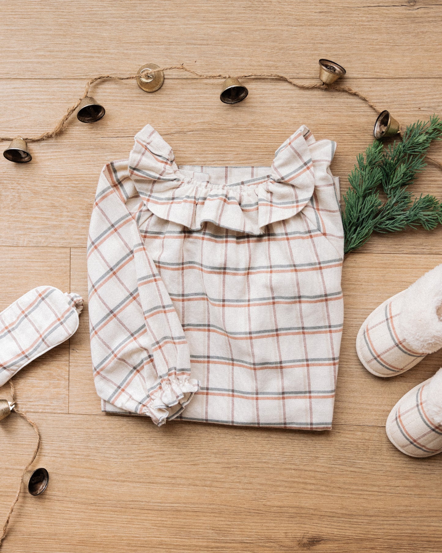 Girl's Nightgown || Holiday Plaid